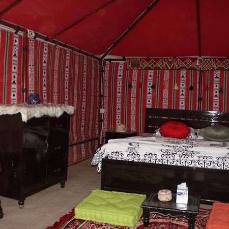Queen Desert Camp Fulayj al Masha'ikh Екстер'єр фото