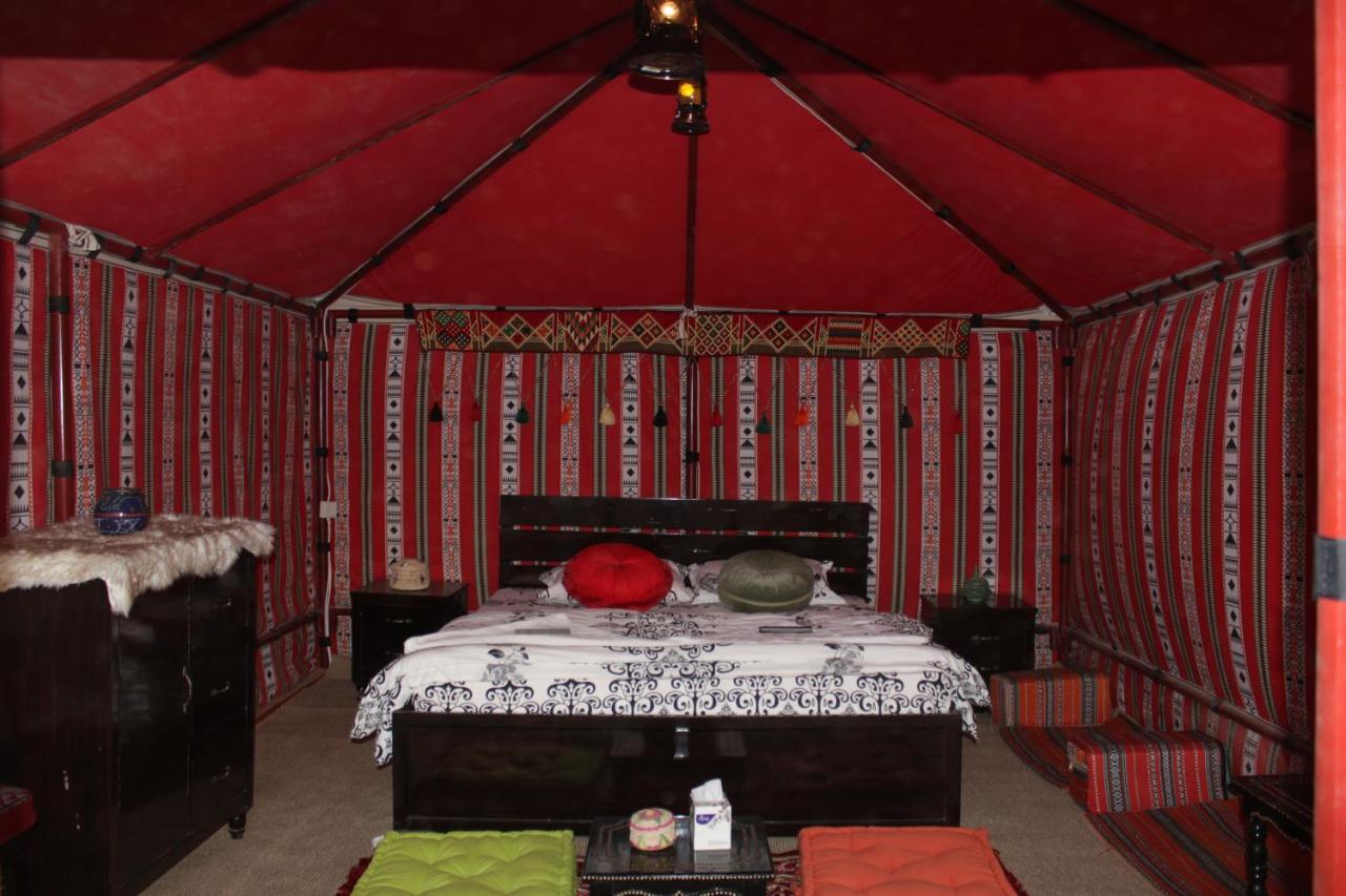 Queen Desert Camp Fulayj al Masha'ikh Екстер'єр фото