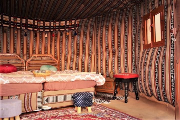 Queen Desert Camp Fulayj al Masha'ikh Екстер'єр фото