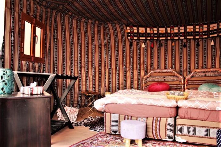 Queen Desert Camp Fulayj al Masha'ikh Екстер'єр фото