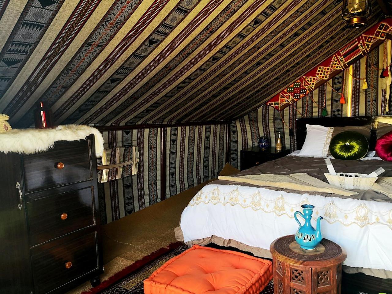 Queen Desert Camp Fulayj al Masha'ikh Екстер'єр фото