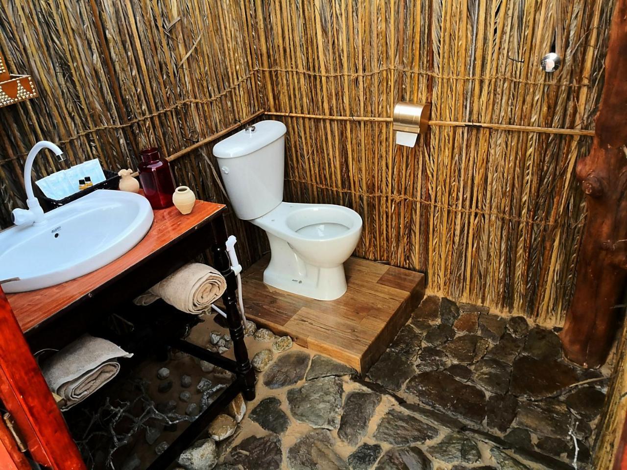 Queen Desert Camp Fulayj al Masha'ikh Екстер'єр фото