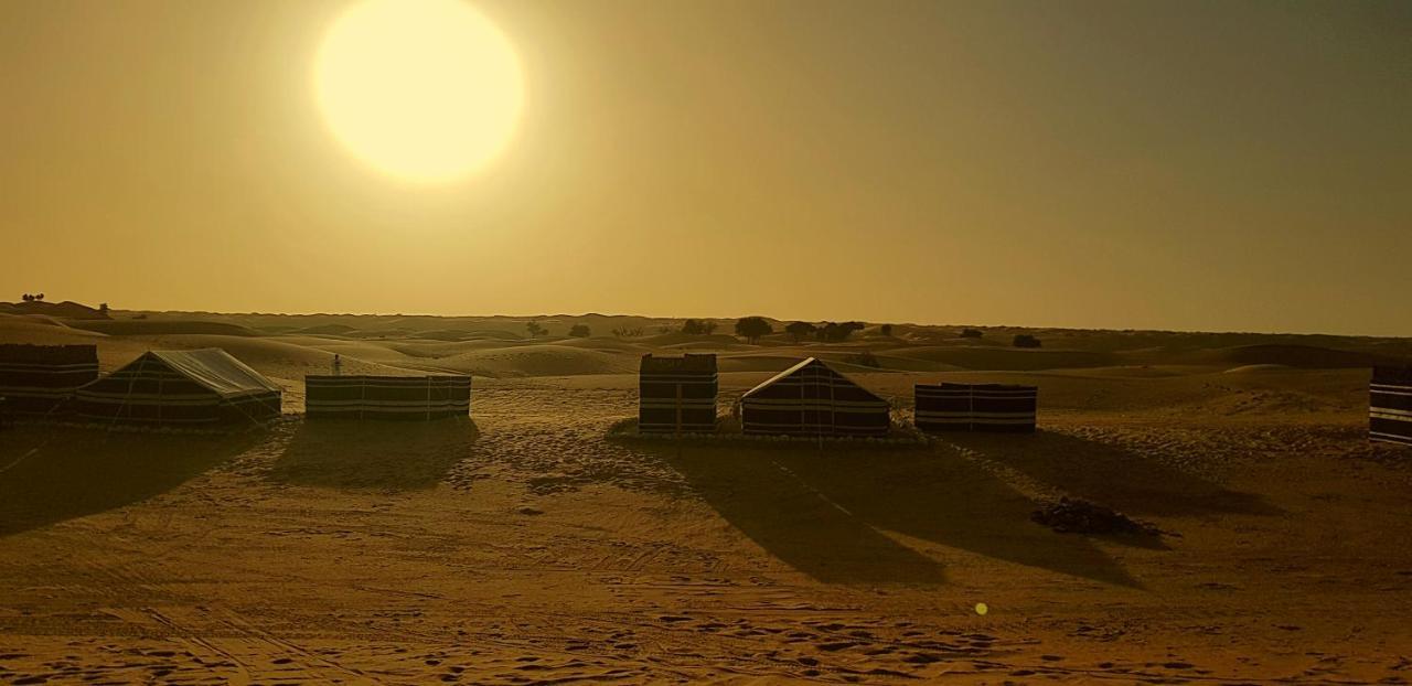 Queen Desert Camp Fulayj al Masha'ikh Екстер'єр фото